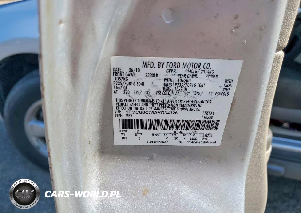 2010 Ford Escape Xls VIN:1FMCU0C75AKD34326 - 12