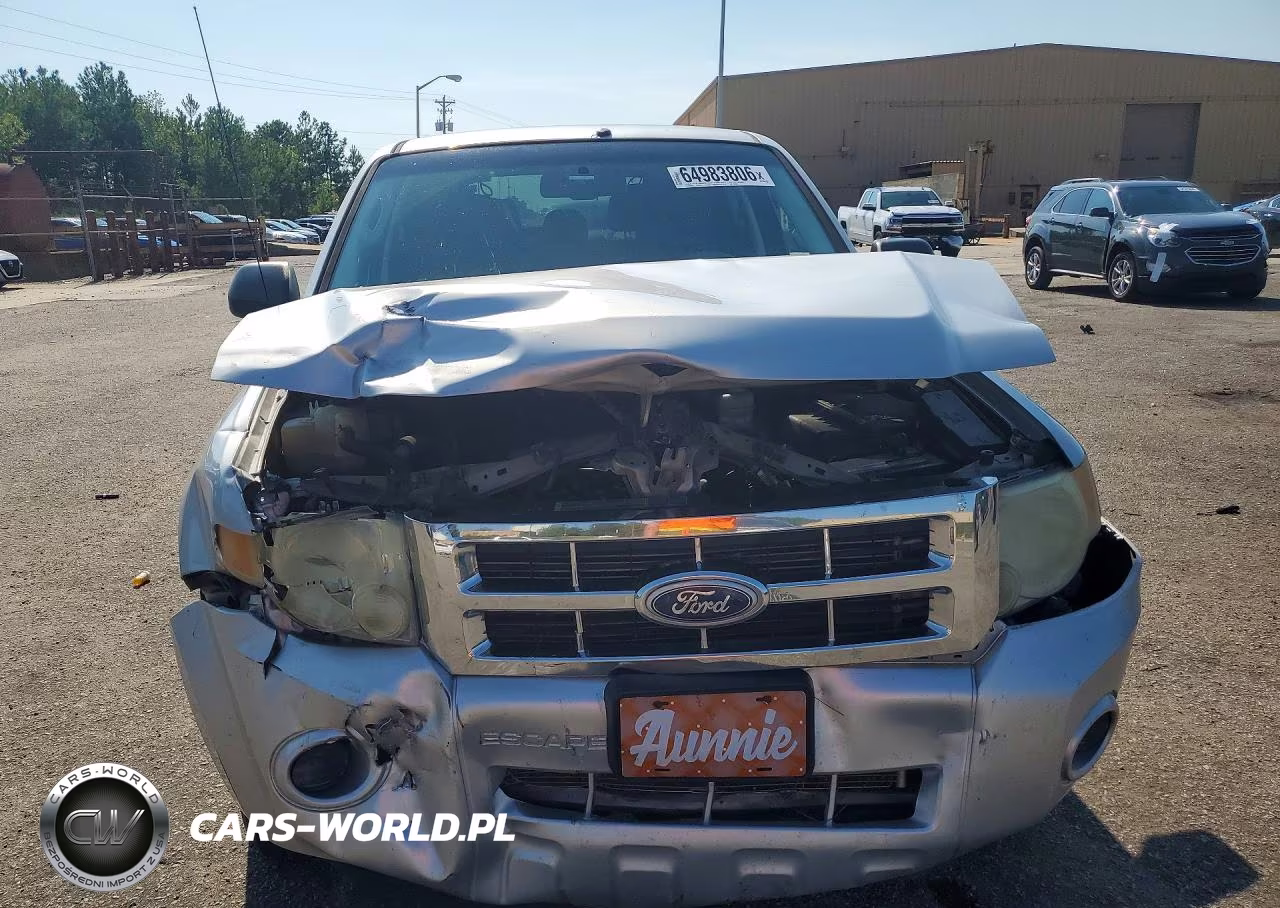 2010 Ford Escape Xls VIN:1FMCU0C75AKD34326 - 5