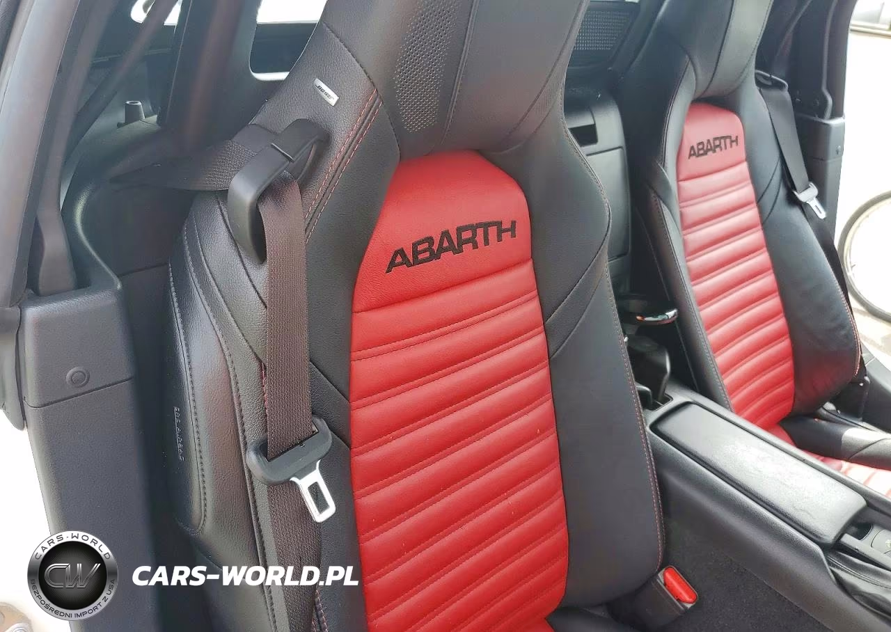 2020 Fiat 124 Spider Classica VIN:JC1NFAEK8L0145258 - 10