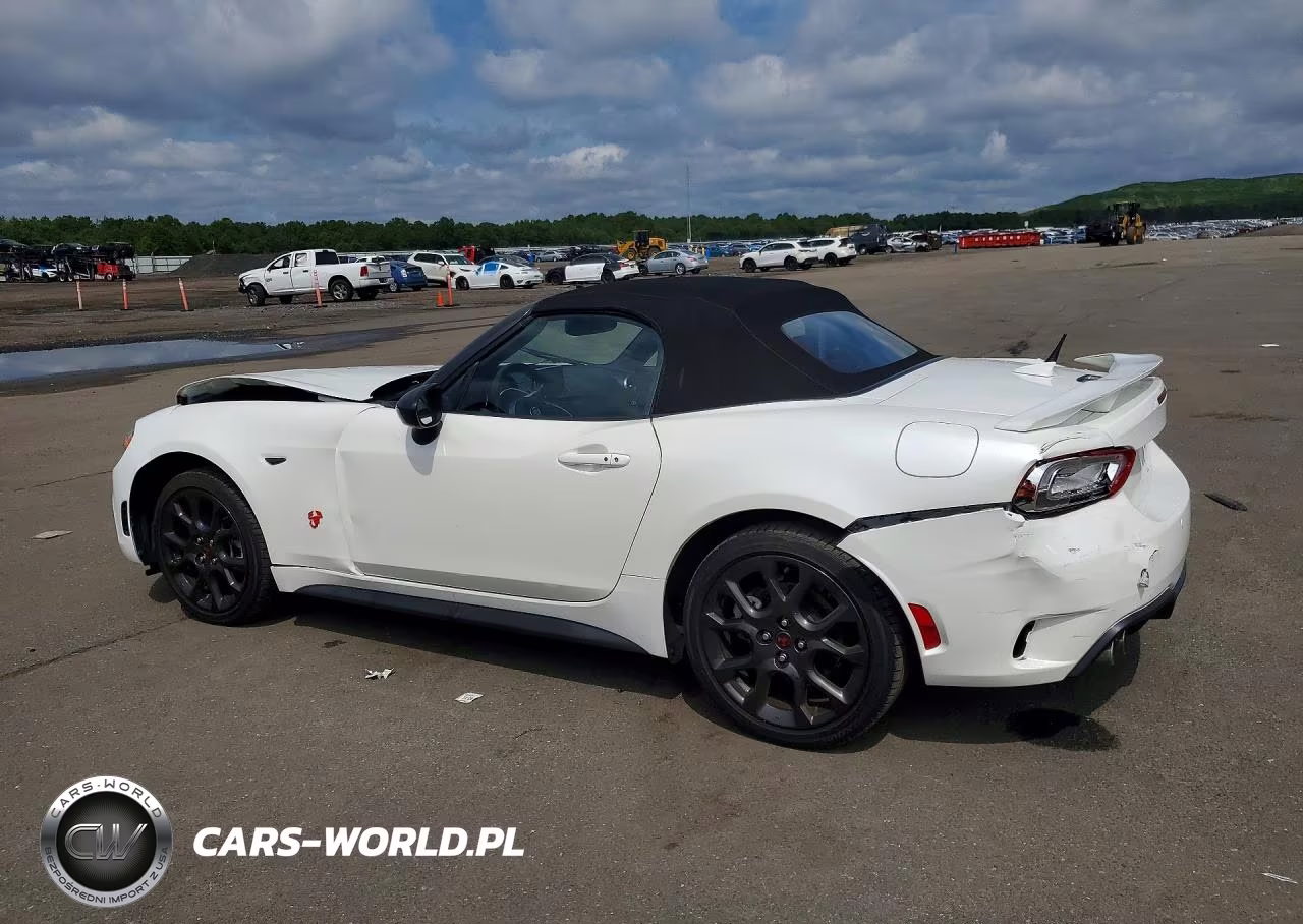 2020 Fiat 124 Spider Classica VIN:JC1NFAEK8L0145258 - 2
