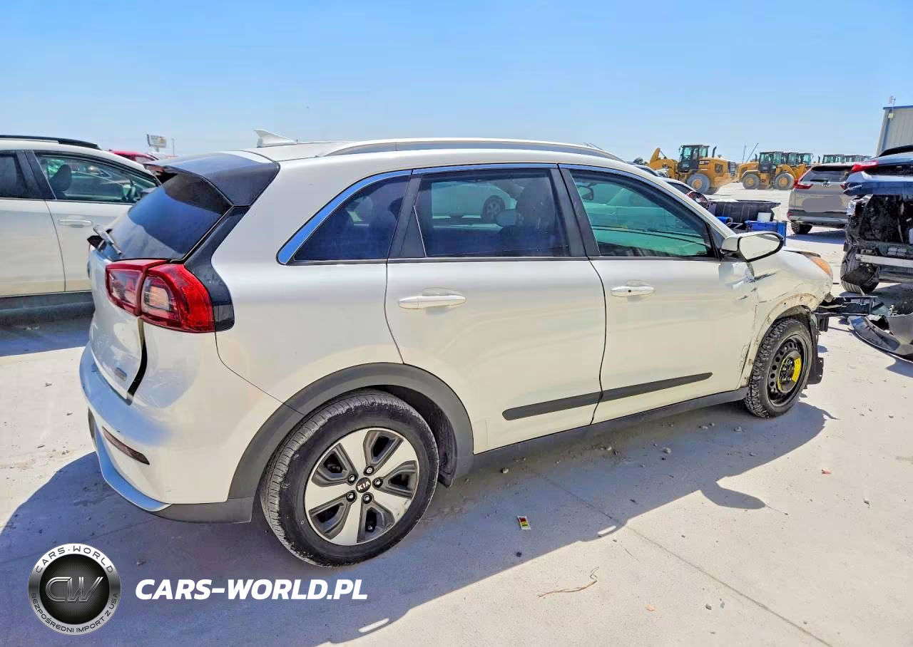 2017 Kia Niro Lx VIN:KNDCB3LC3H5053238 - 3