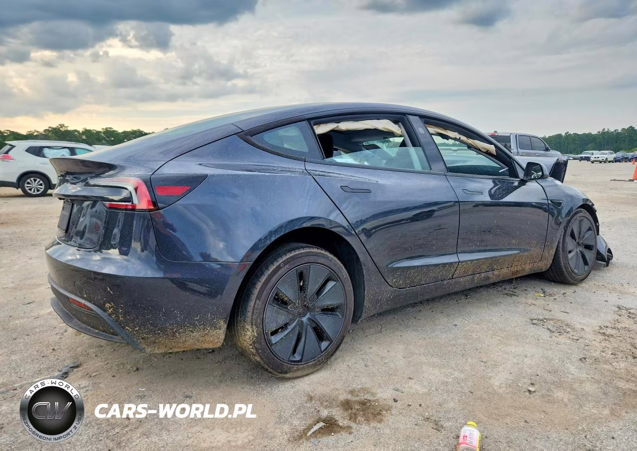 2024 Tesla Model 3 VIN:5YJ3E1EA0RF872571 - 3