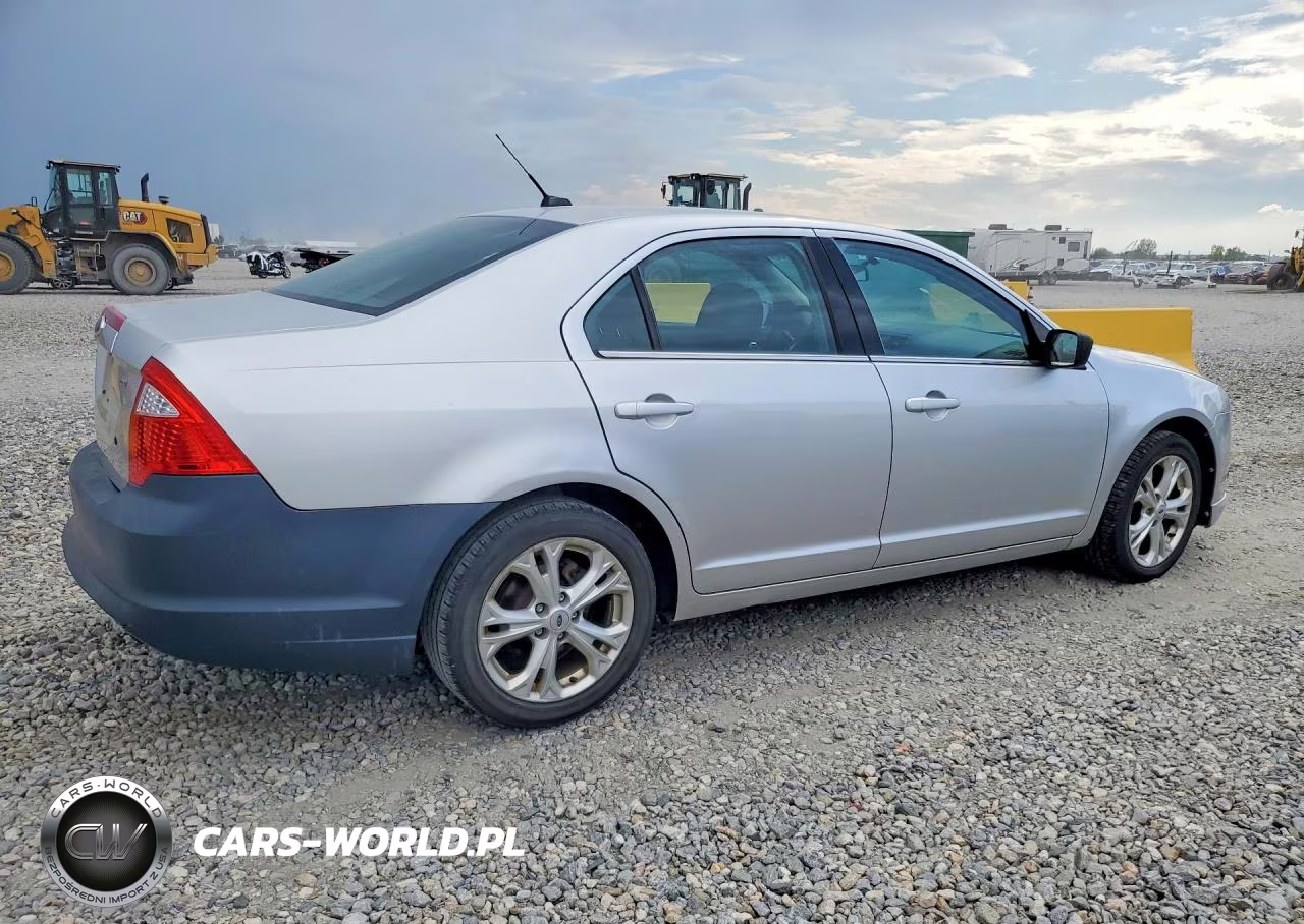 2012 Ford Fusion Se VIN:3FAHP0HA9CR136956 - 3