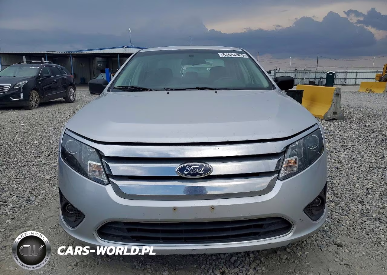 2012 Ford Fusion Se VIN:3FAHP0HA9CR136956 - 5