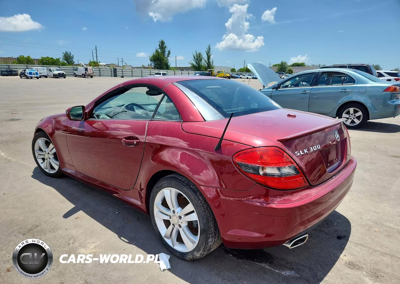 2011 Mercedes-Benz Slk 300 VIN:WDBWK5EA0BF238447 - 2