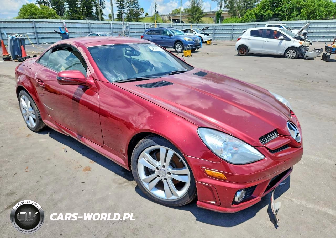 2011 Mercedes-Benz Slk 300 VIN:WDBWK5EA0BF238447 - 4