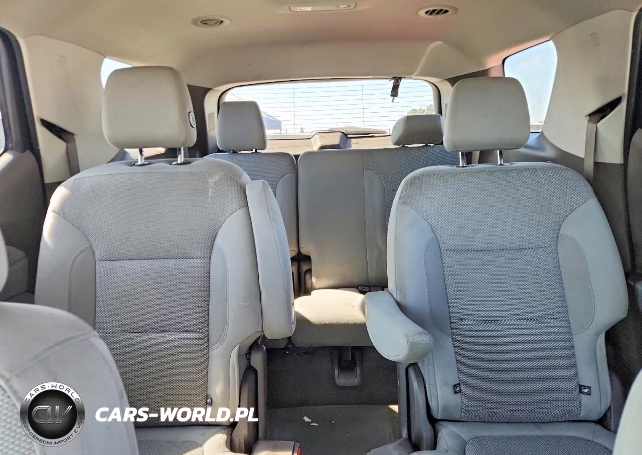 2018 Chevrolet Traverse Lt VIN:1GNEVMKW5JJ201489 - 10