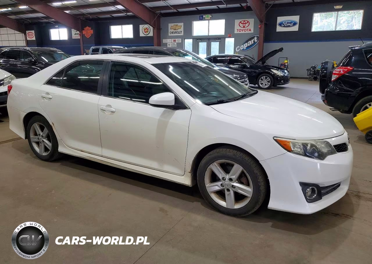 2012 Toyota Camry Se VIN:4T1BF1FK7CU561522 - 4