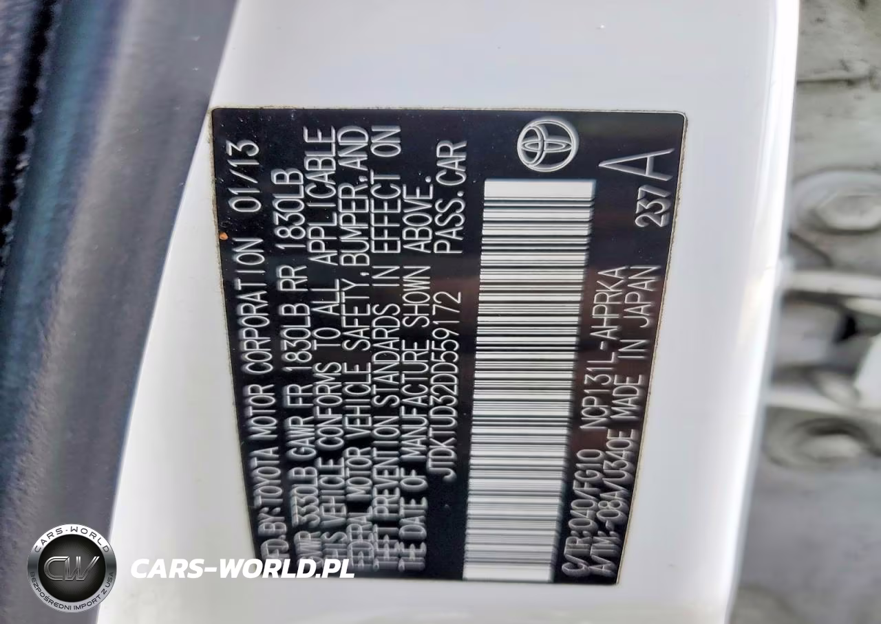 2013 Toyota Yaris 5-Door Le VIN:JTDKTUD32DD559172 - 12