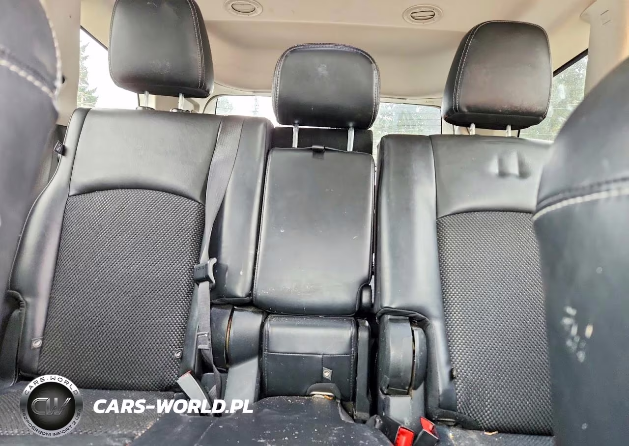 2018 Dodge Journey Crossroad VIN:3C4PDDGG1JT387191 - 10