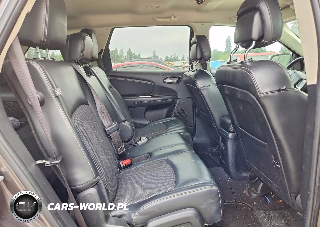 2018 Dodge Journey Crossroad VIN:3C4PDDGG1JT387191 - 11