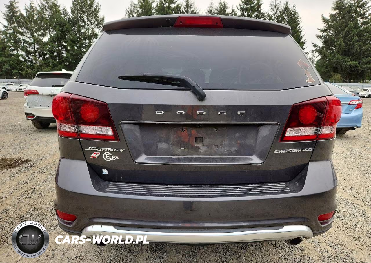 2018 Dodge Journey Crossroad VIN:3C4PDDGG1JT387191 - 6