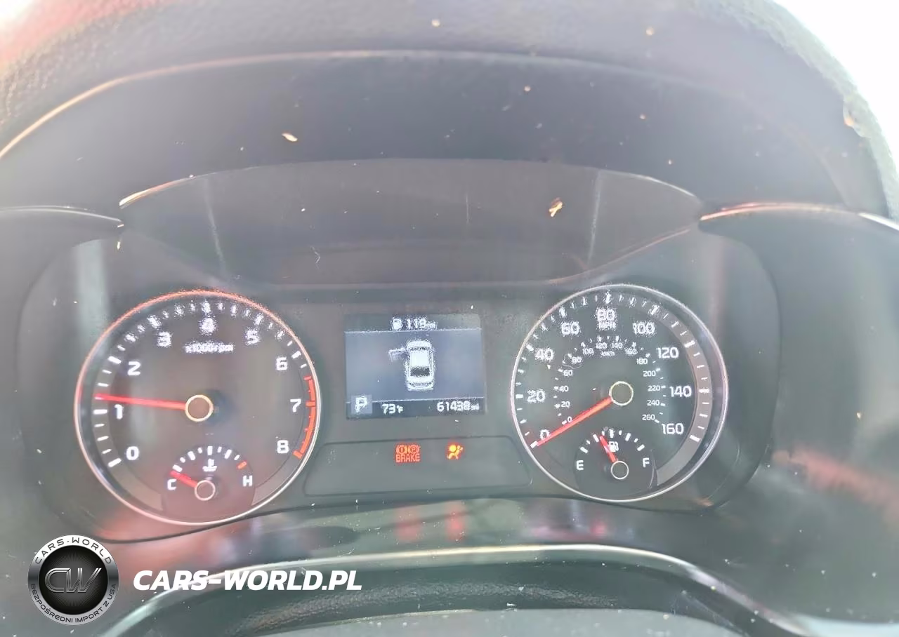 2019 Kia Forte Lxs VIN:3KPF24AD2KE056125 - 9