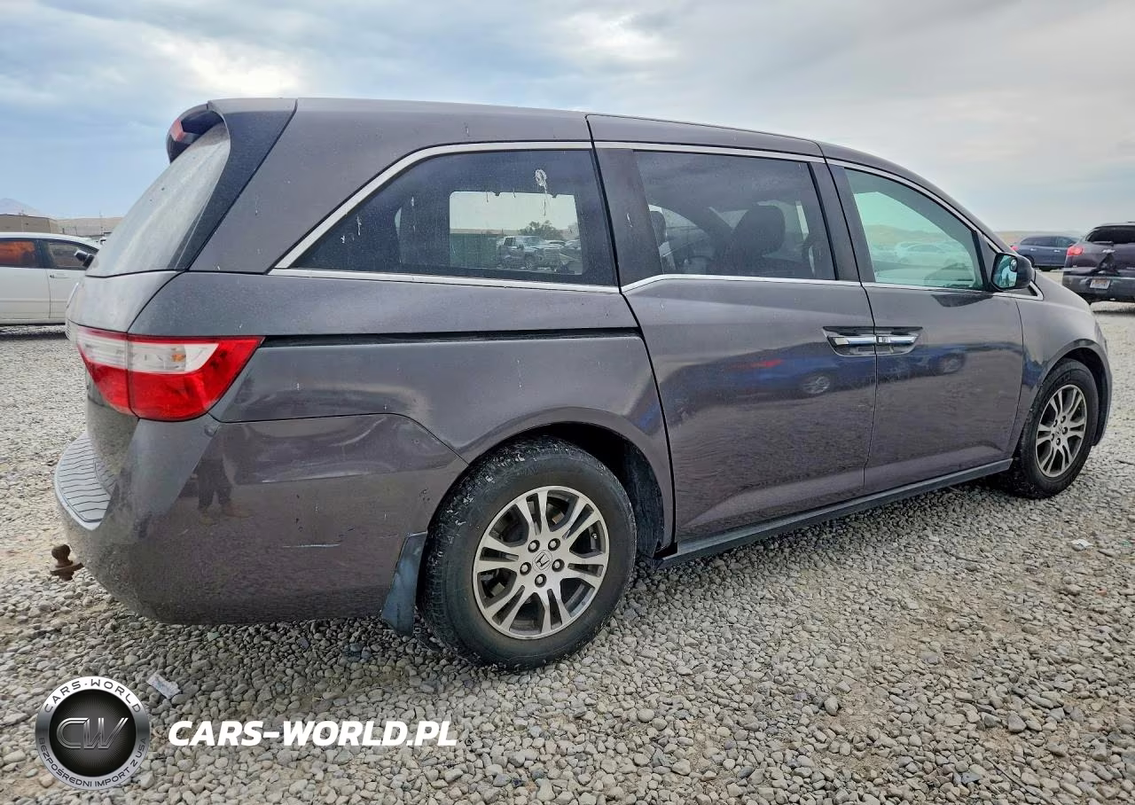2013 Honda Odyssey Exl VIN:5FNRL5H62DB018155 - 3