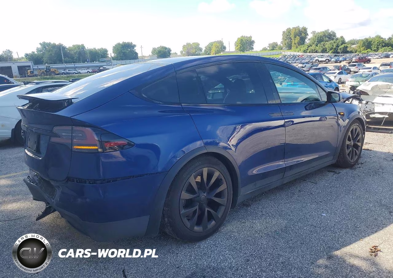 2023 Tesla Model X VIN:7SAXCAE54PF396920 - 3