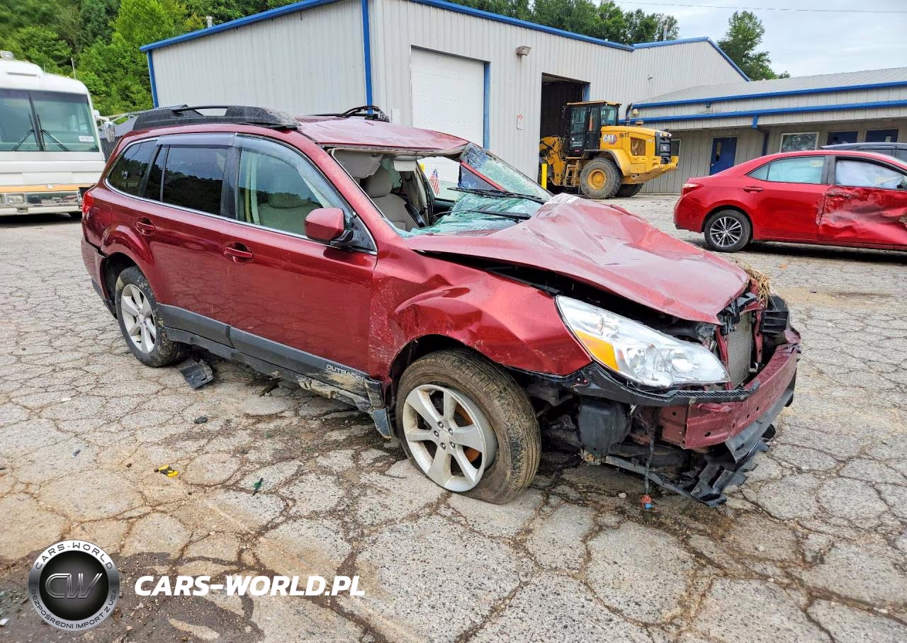 2014 Subaru Outback 2.5I Premium VIN:4S4BRCCCXE3208555 - 4