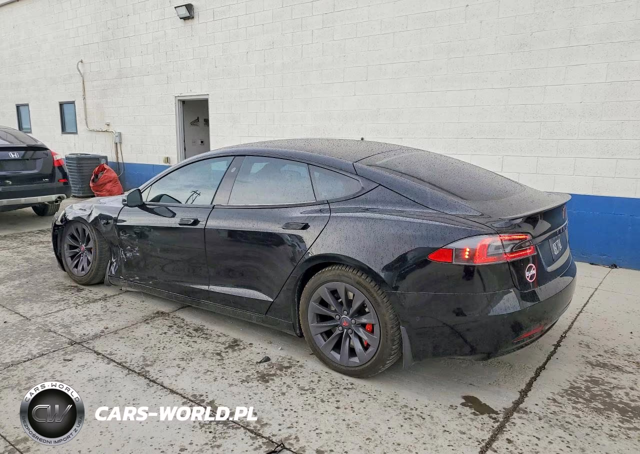 2019 Tesla Model S VIN:5YJSA1E44KF330414 - 2