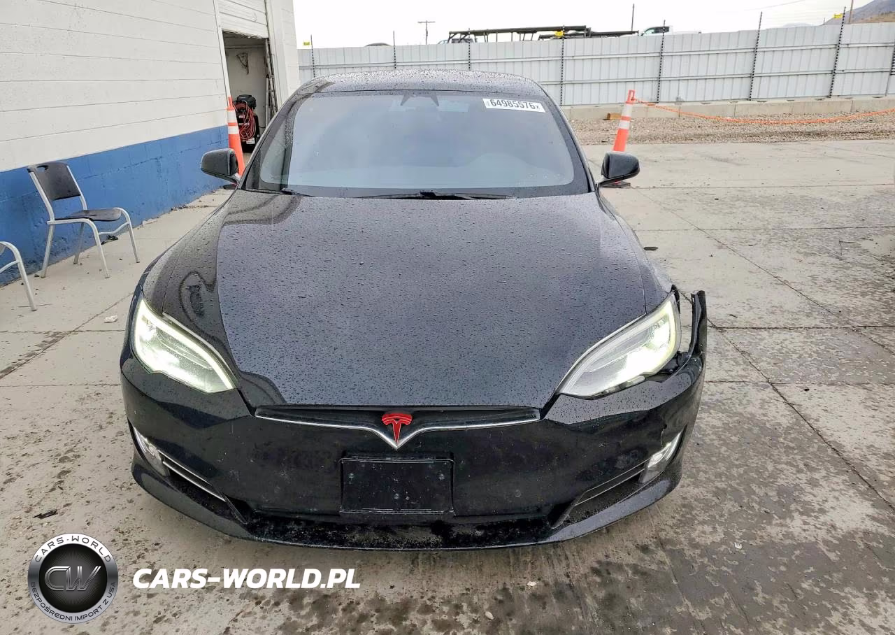 2019 Tesla Model S VIN:5YJSA1E44KF330414 - 5