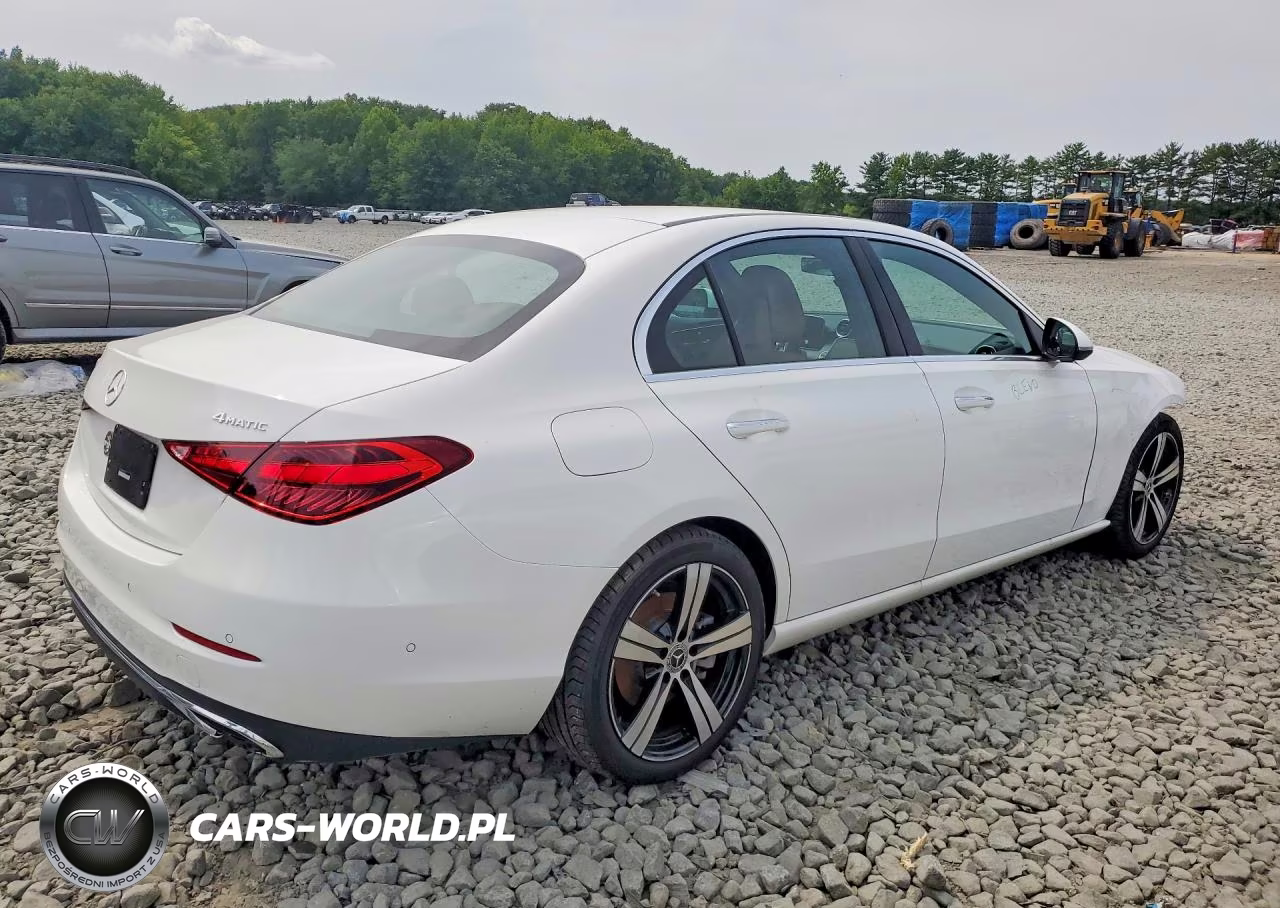 2024 Mercedes-Benz C 300 4Matic VIN:W1KAF4HB1RR235697 - 3