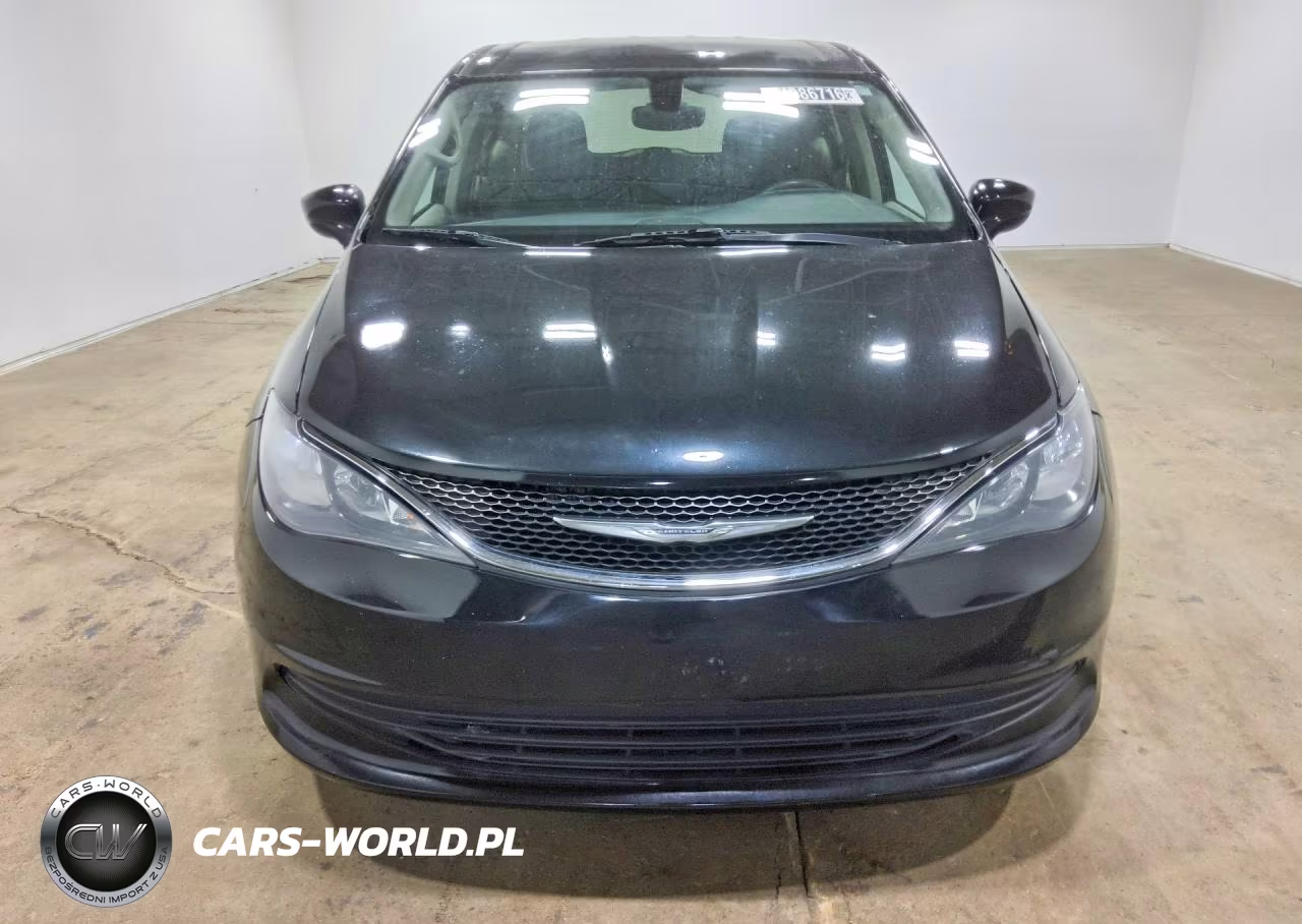 2017 Chrysler Pacifica Lx VIN:2C4RC1CG4HR553717 - 5