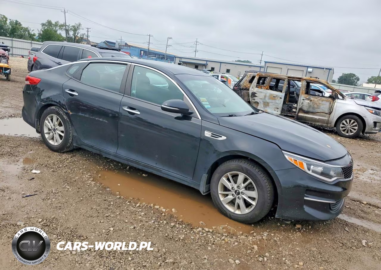 2017 Kia Optima Lx VIN:KNAGT4L37H5131358 - 4