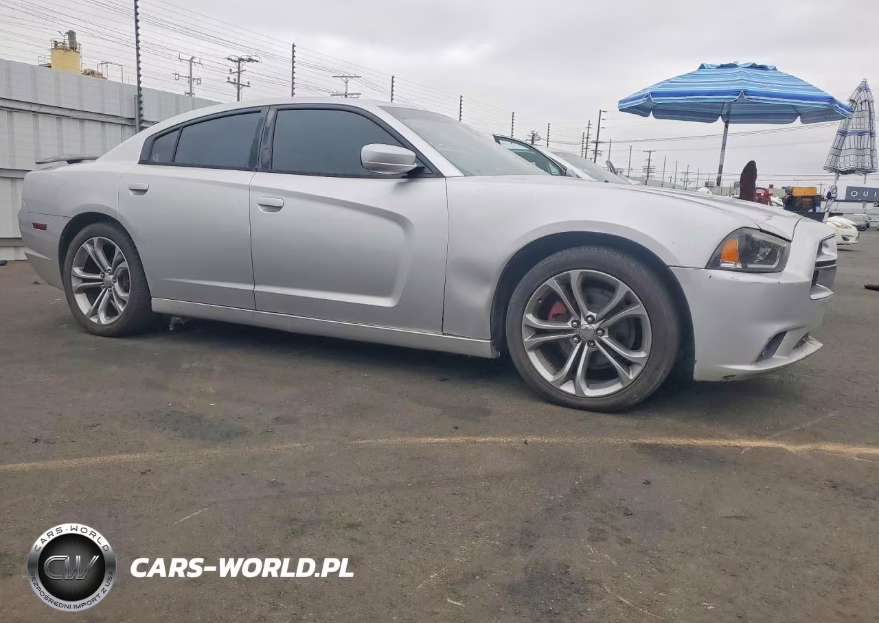 2012 Dodge Charger Sxt VIN:2C3CDXHG8CH185933 - 4