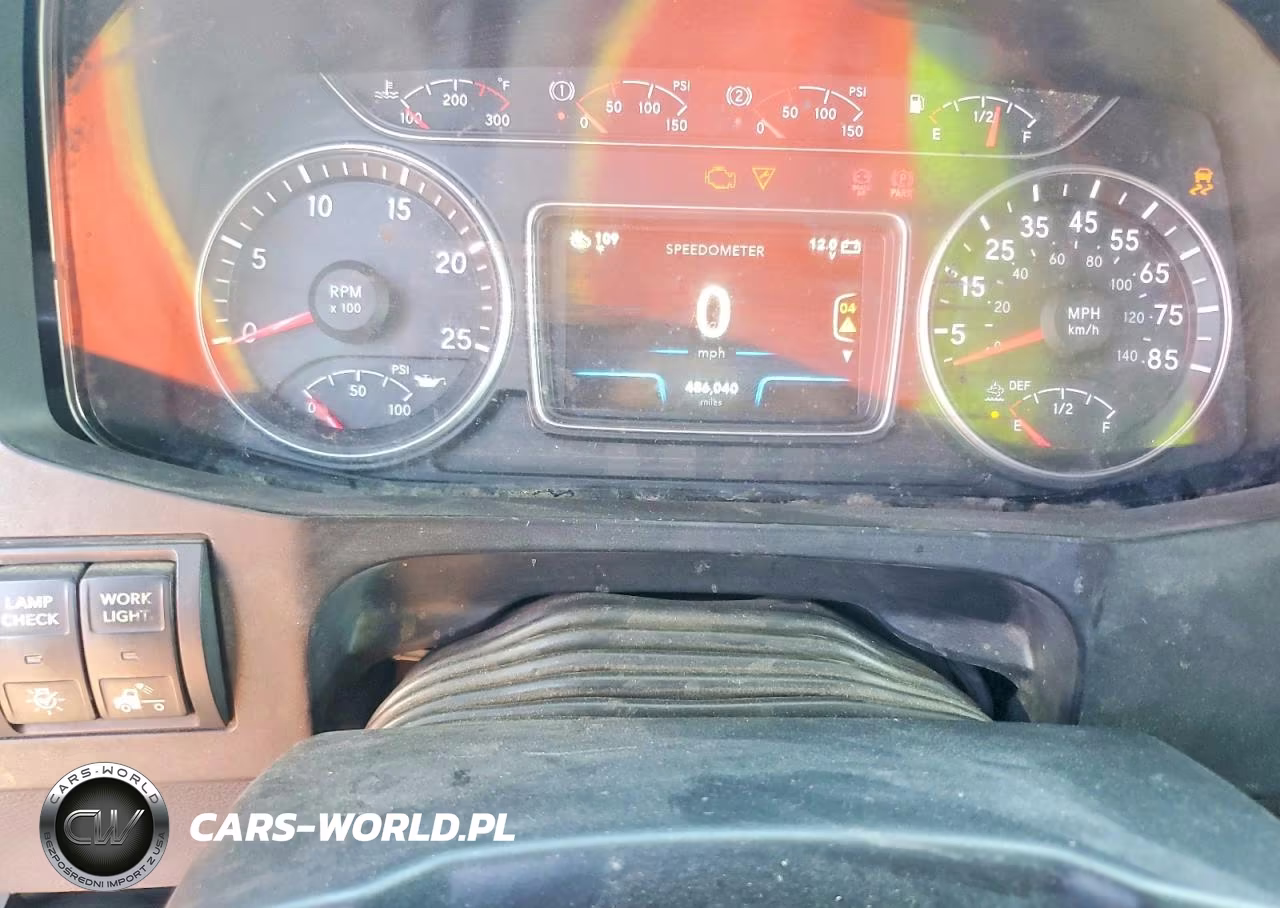 2018 International Lt625 Semi Truck VIN:3HSDZAPR4JN446217 - 9