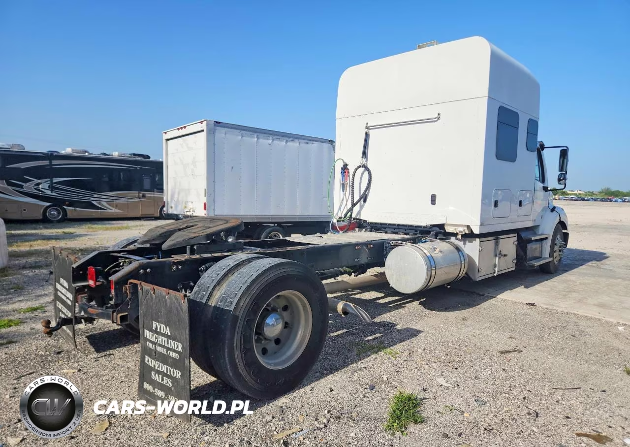 2020 Freightliner M2 112 Med - Semi Truck VIN:3ALAC4DV8LDKY5815 - 3