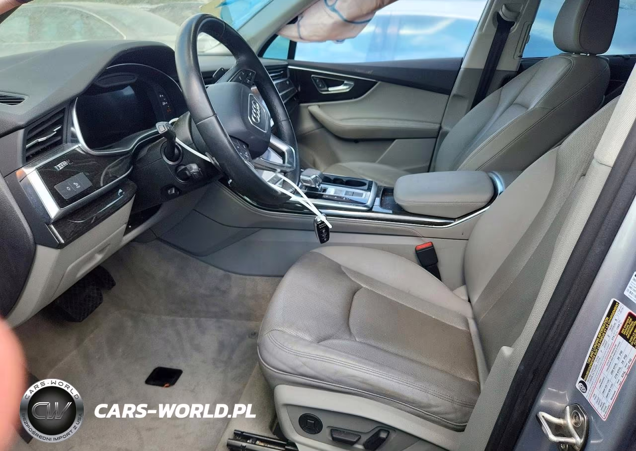 2022 Audi Q7 Premium Plus VIN:WA1LXBF78ND017129 - 7