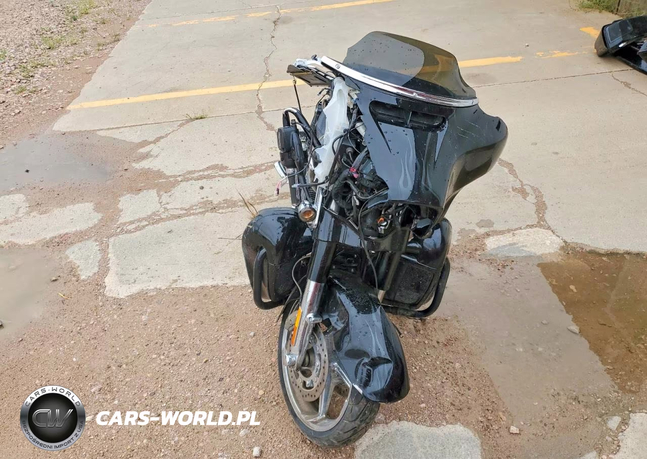 2015 Harley-Davidson Flhxse Cvo Street Glide VIN:1HD1PXN11FB964340 - 5