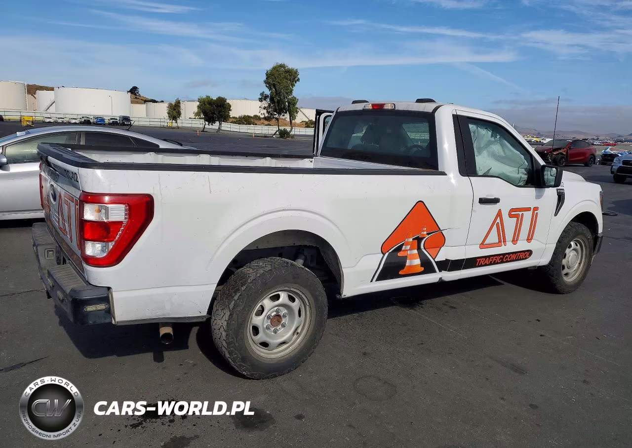 2023 Ford F150 VIN:1FTMF1CB6PKE29631 - 3