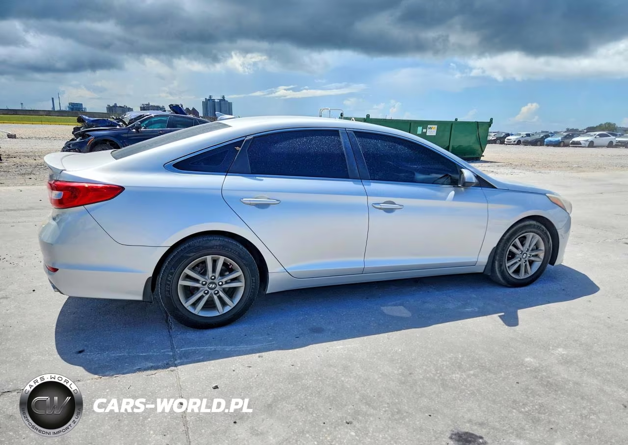 2015 Hyundai Sonata Se VIN:5NPE24AFXFH219537 - 3