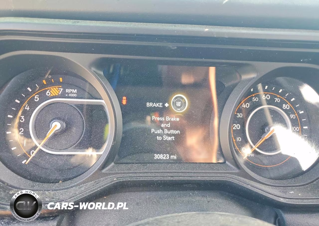2025 Jeep Wrangler Sahara VIN:1C4PJXEN1SW560408 - 9