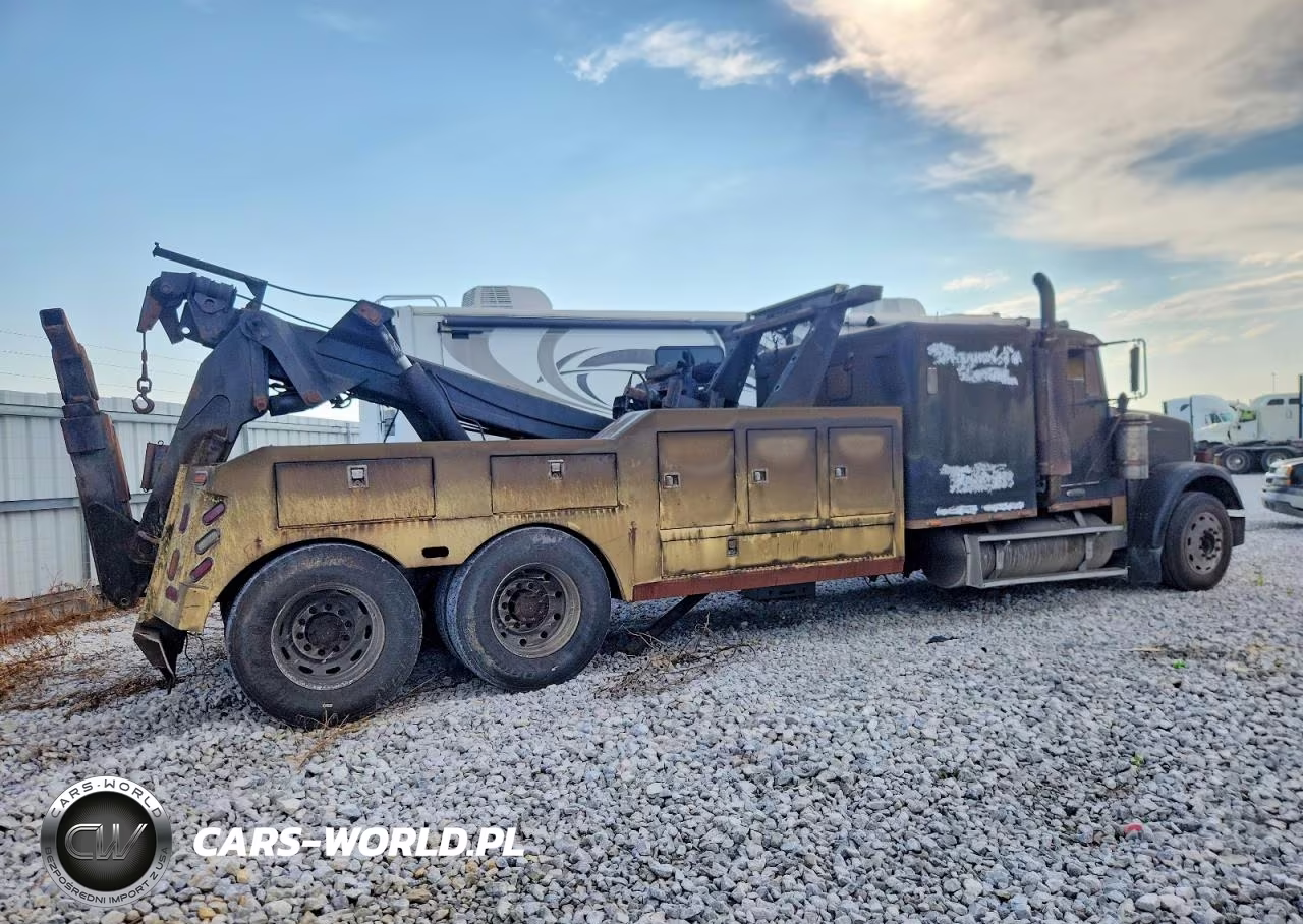 1997 Freightliner Fld120 Tow Truck VIN:1FV8F0Y92VH833851 - 14