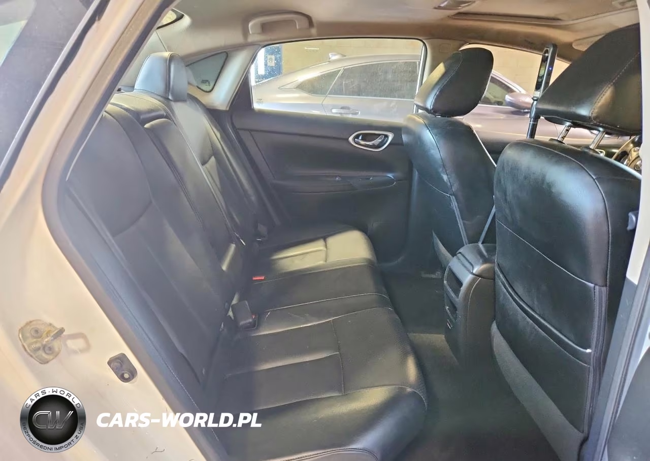 2019 Nissan Sentra Sl VIN:3N1AB7AP9KY203466 - 10