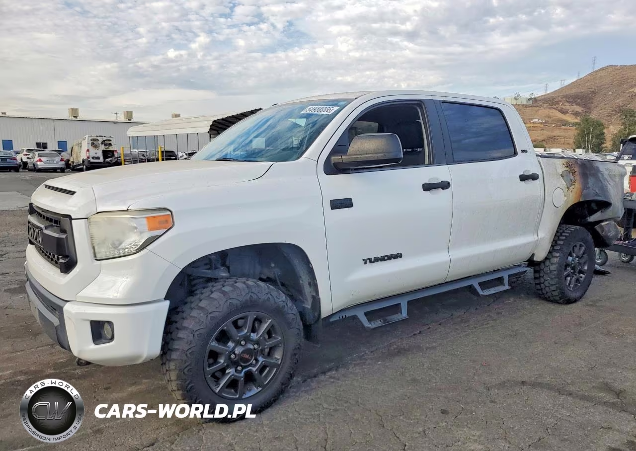 2016 Toyota Tundra Crewmax Sr5