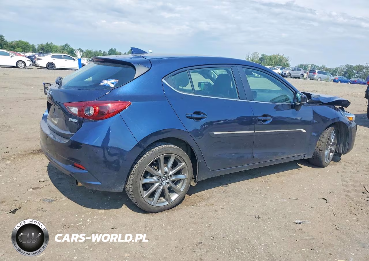 2018 Mazda 3 Grand Touring VIN:3MZBN1M31JM253585 - 3
