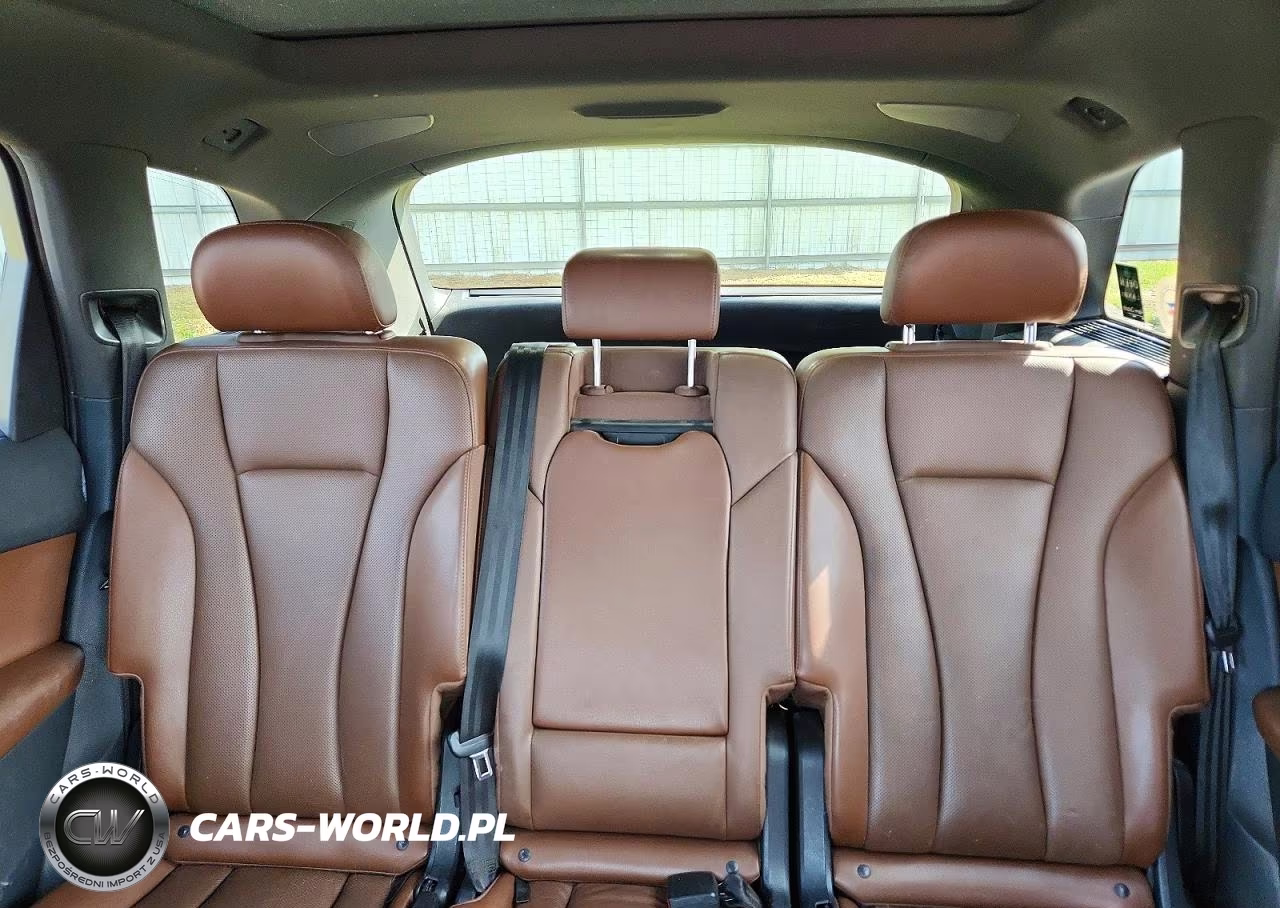 2017 Audi Q7 Prestige VIN:WA1VABF79HD025965 - 10
