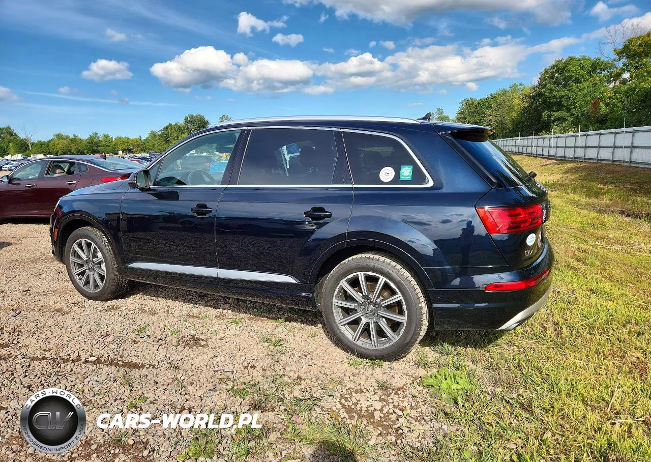 2017 Audi Q7 Prestige VIN:WA1VABF79HD025965 - 2