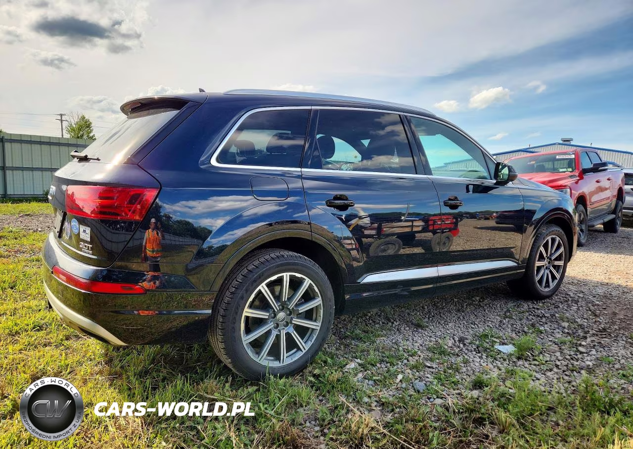 2017 Audi Q7 Prestige VIN:WA1VABF79HD025965 - 3