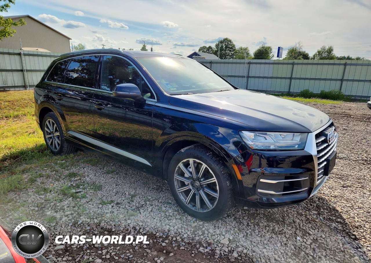 2017 Audi Q7 Prestige VIN:WA1VABF79HD025965 - 4