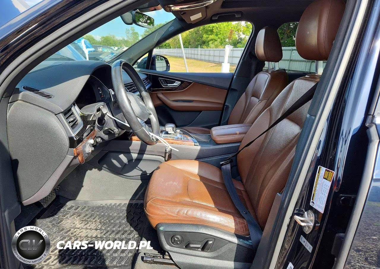 2017 Audi Q7 Prestige VIN:WA1VABF79HD025965 - 7