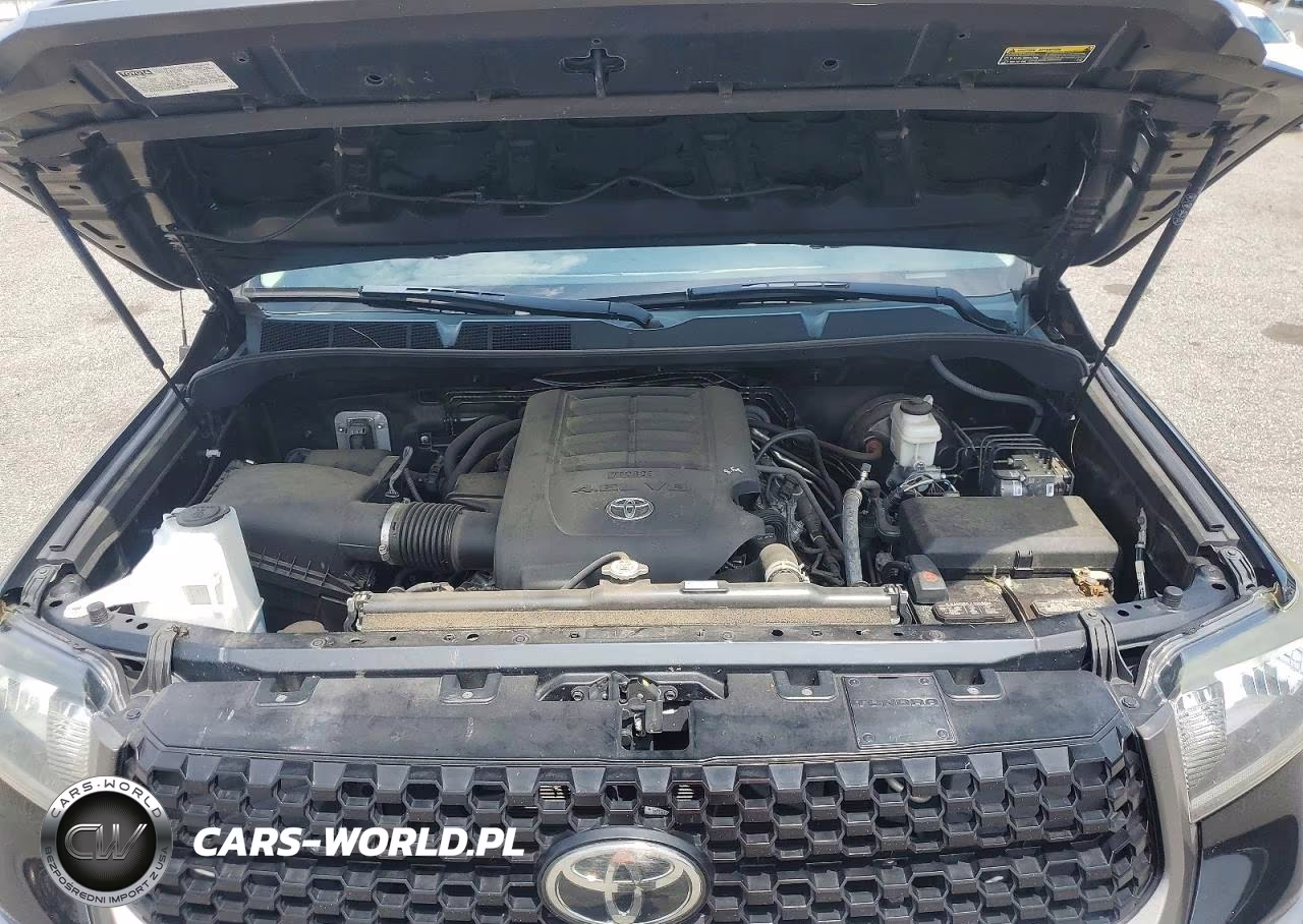 2019 Toyota Tundra Sr VIN:5TFUM5F16KX083382 - 11