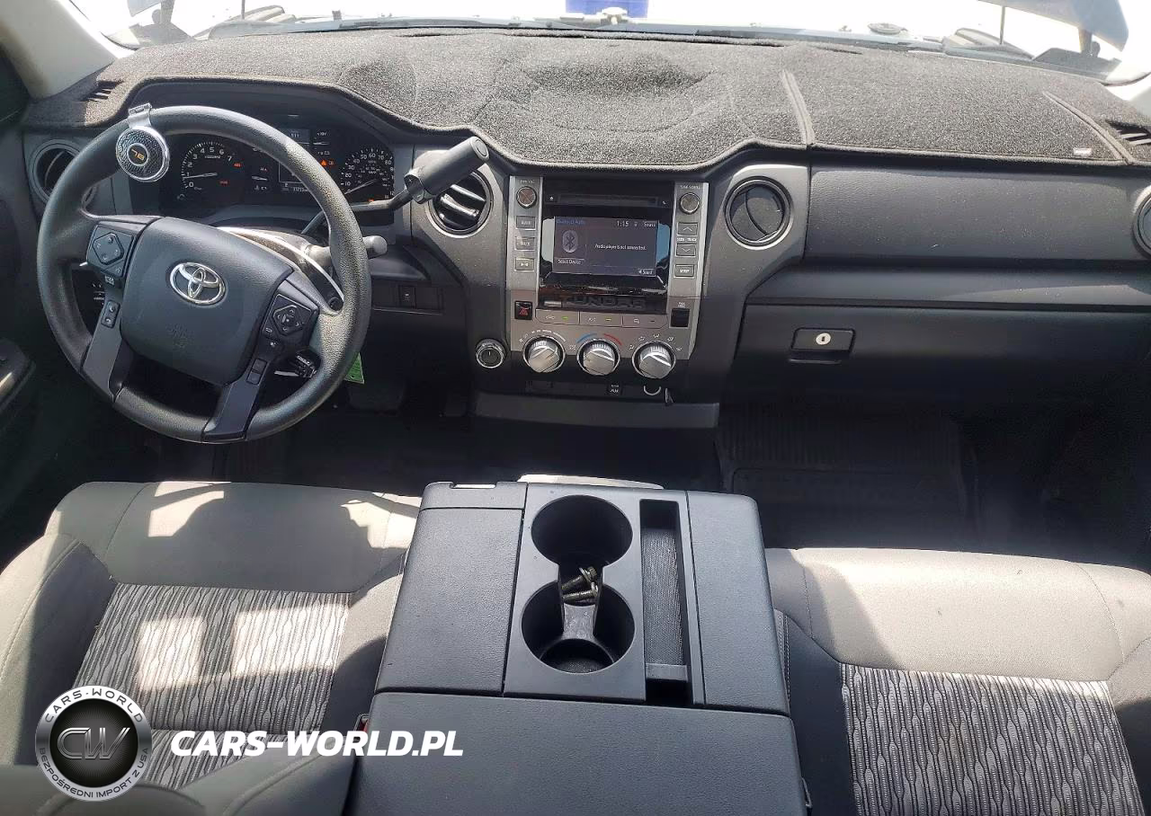 2019 Toyota Tundra Sr VIN:5TFUM5F16KX083382 - 8
