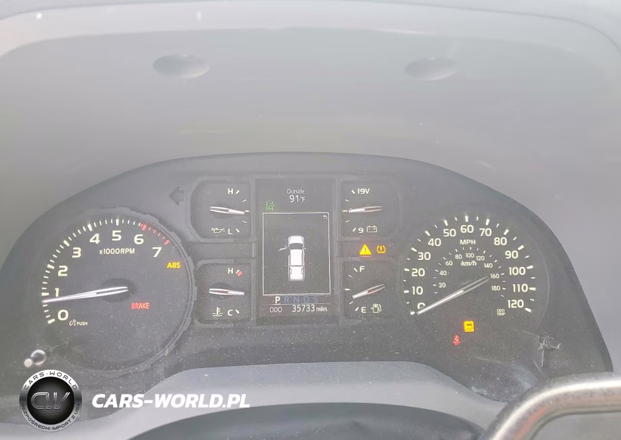 2019 Toyota Tundra Sr VIN:5TFUM5F16KX083382 - 9