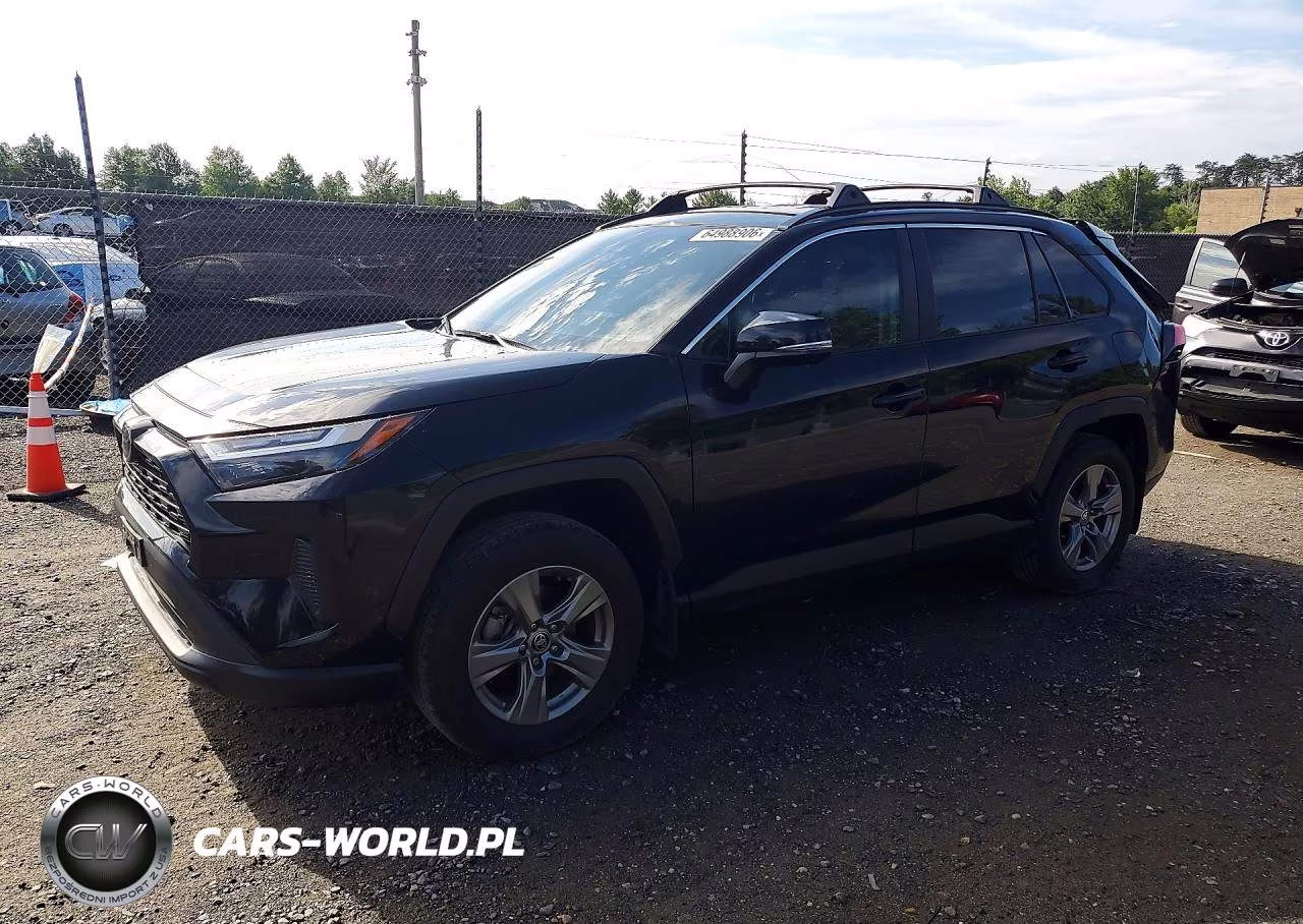 2024 Toyota Rav4 Xle VIN:2T3P1RFV1RC409928 - 1