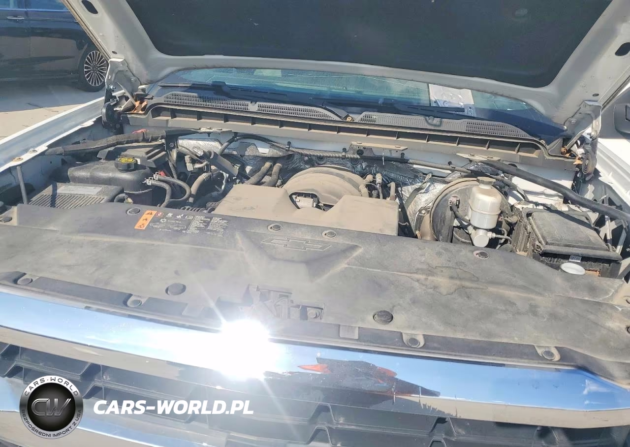 2017 Chevrolet Silverado C1500 VIN:1GCRCNEH9HZ175610 - 11