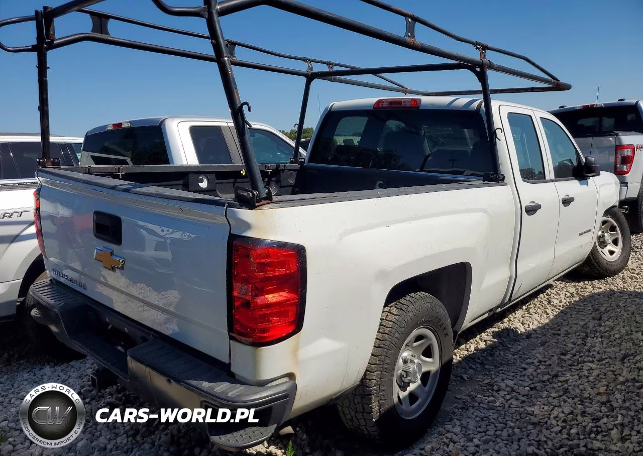 2017 Chevrolet Silverado C1500 VIN:1GCRCNEH9HZ175610 - 3
