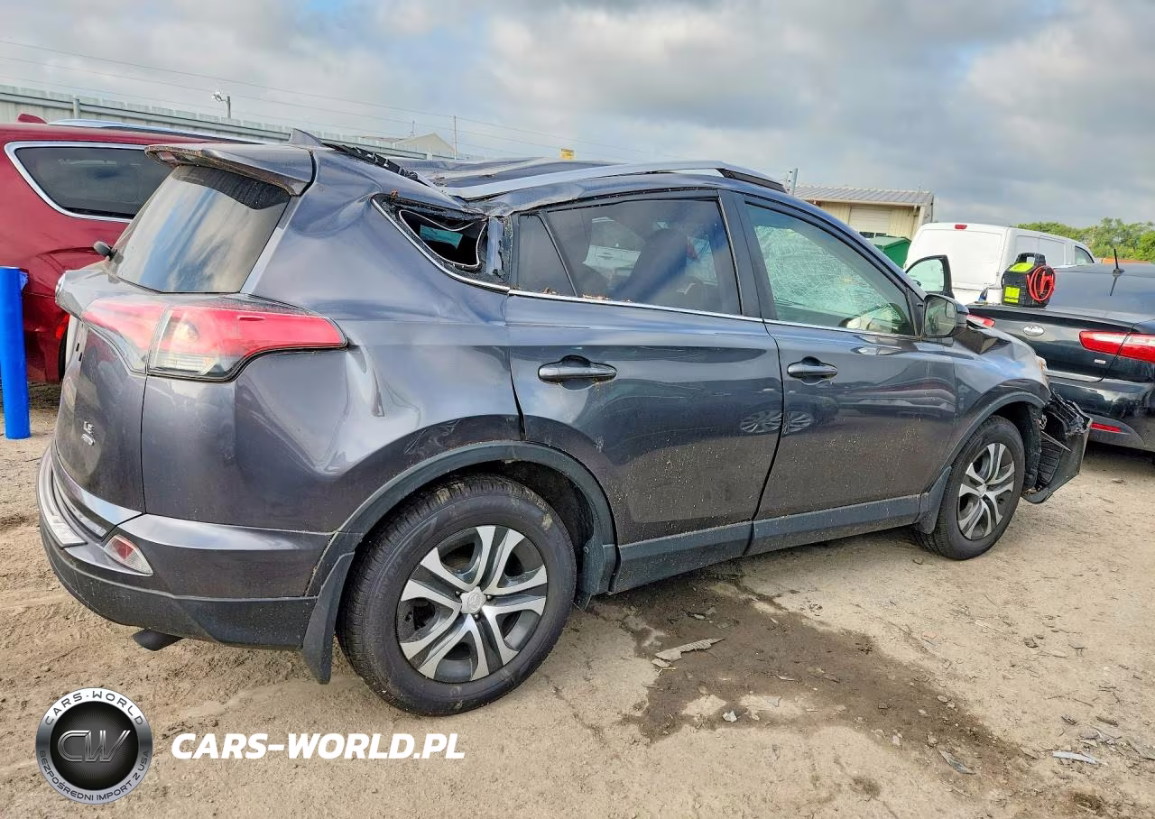 2017 Toyota Rav4 Le VIN:JTMBFREV4HD205549 - 3