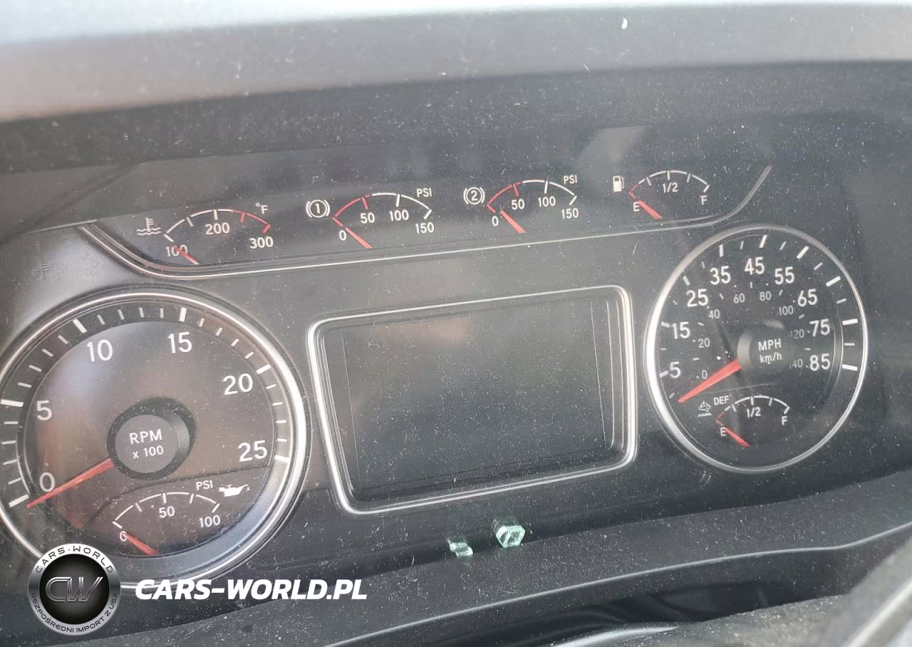 2018 International Lt625 VIN:3HSDZAPR5JN247063 - 8